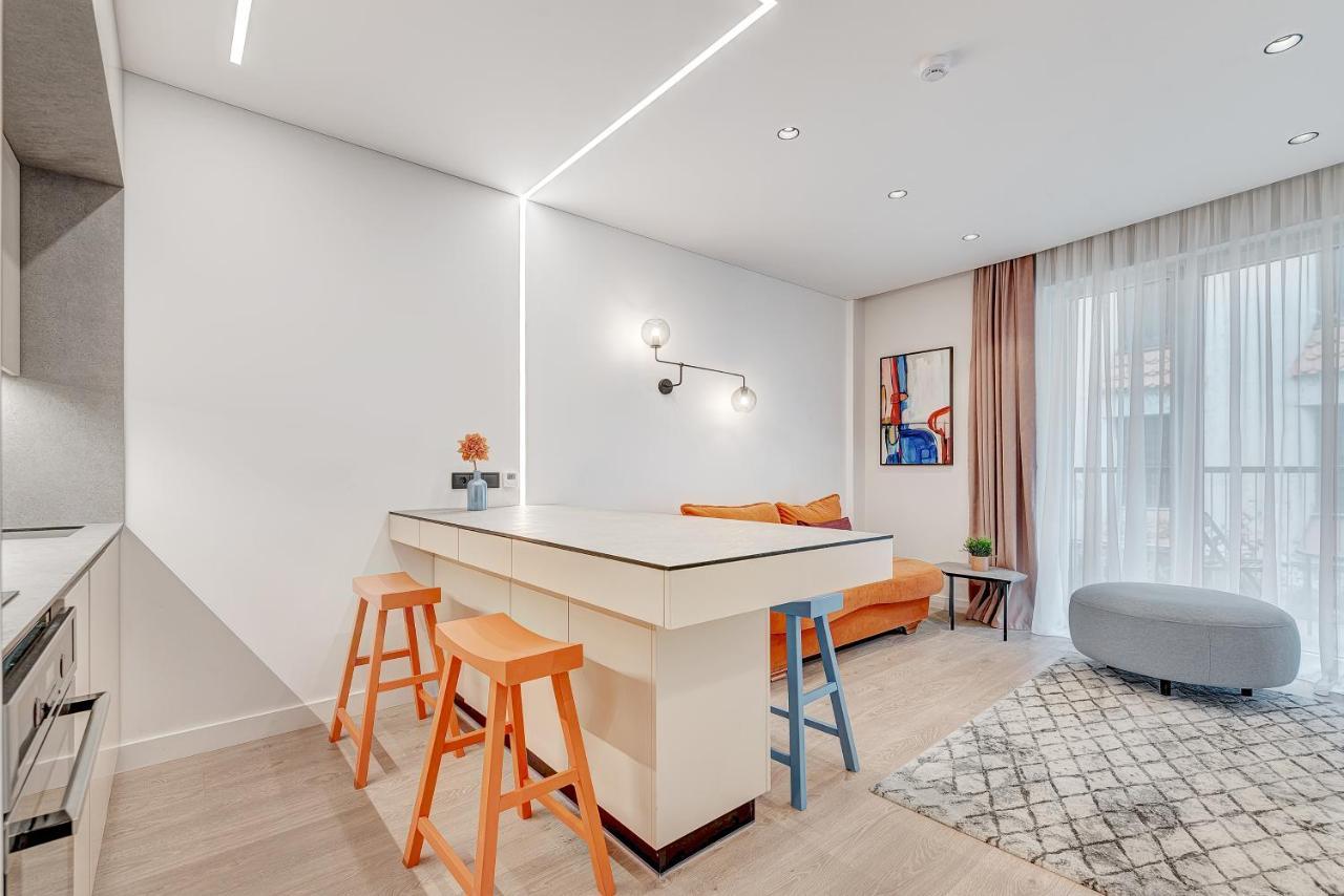 Happy Inn G, Self Check-In, Terrace, Underground Parking Βίλνιους Εξωτερικό φωτογραφία