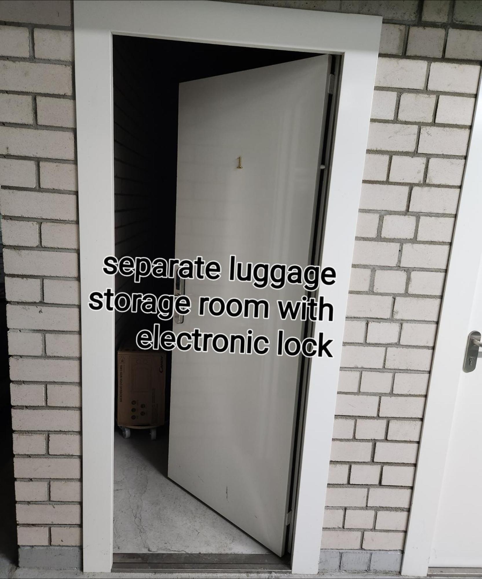 Happy Inn G, Self Check-In, Terrace, Underground Parking Βίλνιους Εξωτερικό φωτογραφία