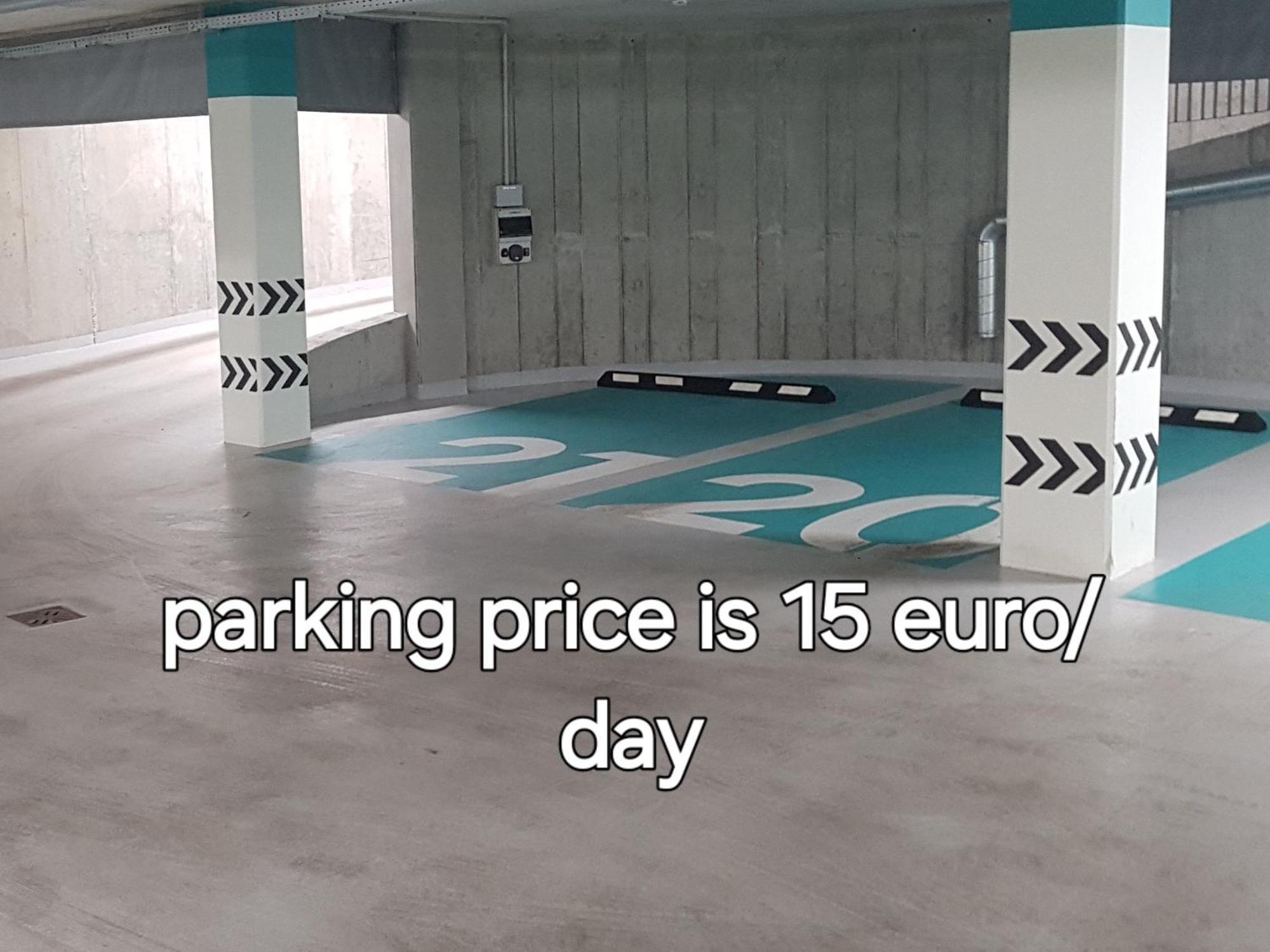Happy Inn G, Self Check-In, Terrace, Underground Parking Βίλνιους Εξωτερικό φωτογραφία